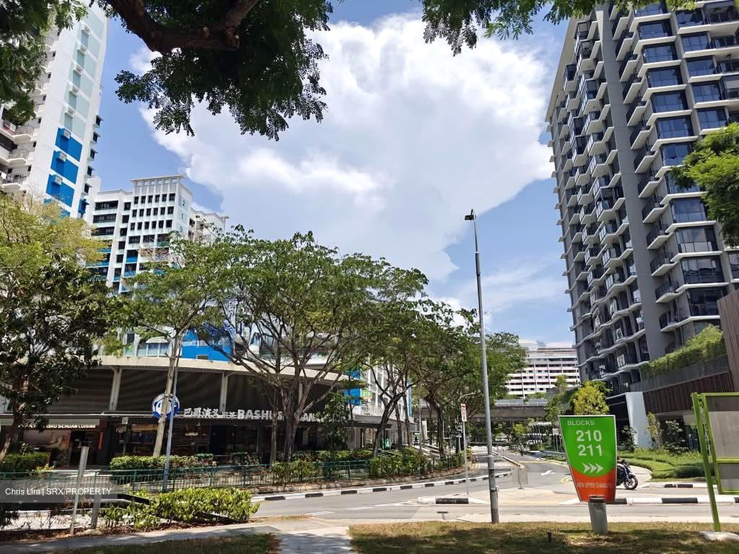 Bedok Central (D16), Shop House #568225531